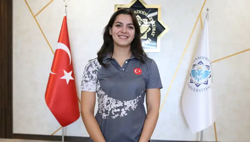 Altın Madalya Sahibi Esra’nın Gözdesi: Dünya Şampiyonluğu Hedefi