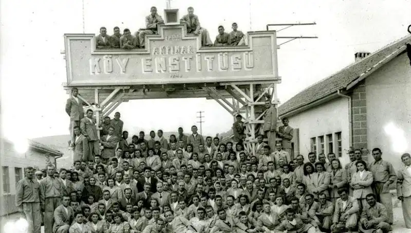 17 Nisan: Köy Enstitüleri’nin Kuruluş Yıldönümü ve Önemi