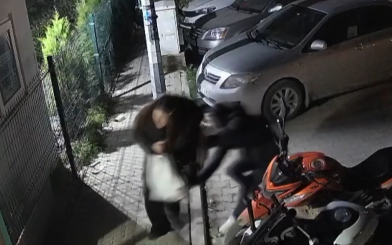 İzmir'de Saplantılı Aşk Cinayeti: Genç Kadının Acı Sonu