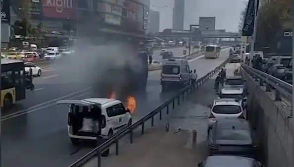 Yanan Araç Olayında TOMA ile Alışılmadık Müdahale!