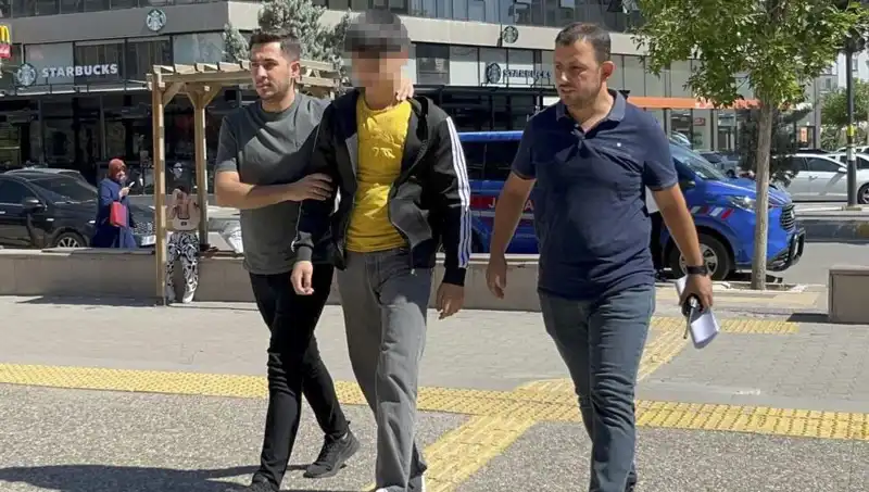 Kardeşler Arasındaki Tartışma Kanlı Bitti: Bir Bıçaklama Olayı!