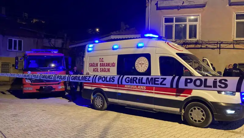 Yaşlı Adam Evinde Yanmış Halde Bulundu: Olayın Perde Arkası Nedir?