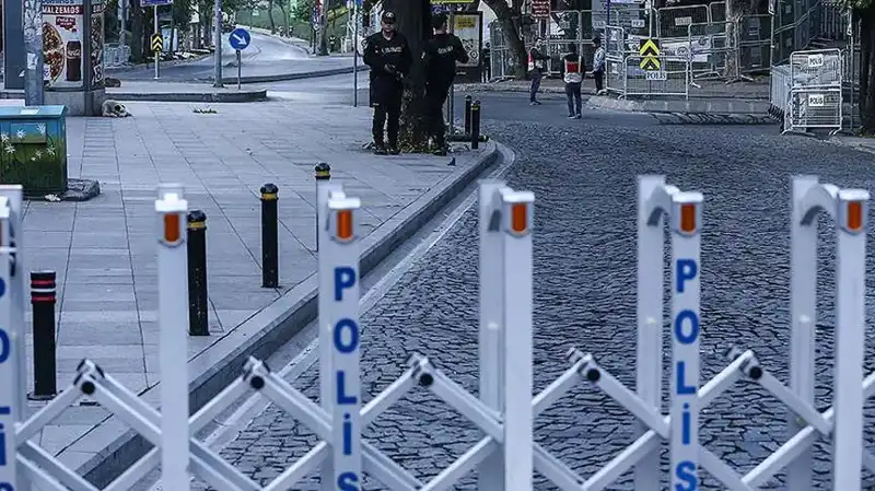 İstanbul'da Yılbaşı Trafiği: Hangi Yollar Kapanacak?