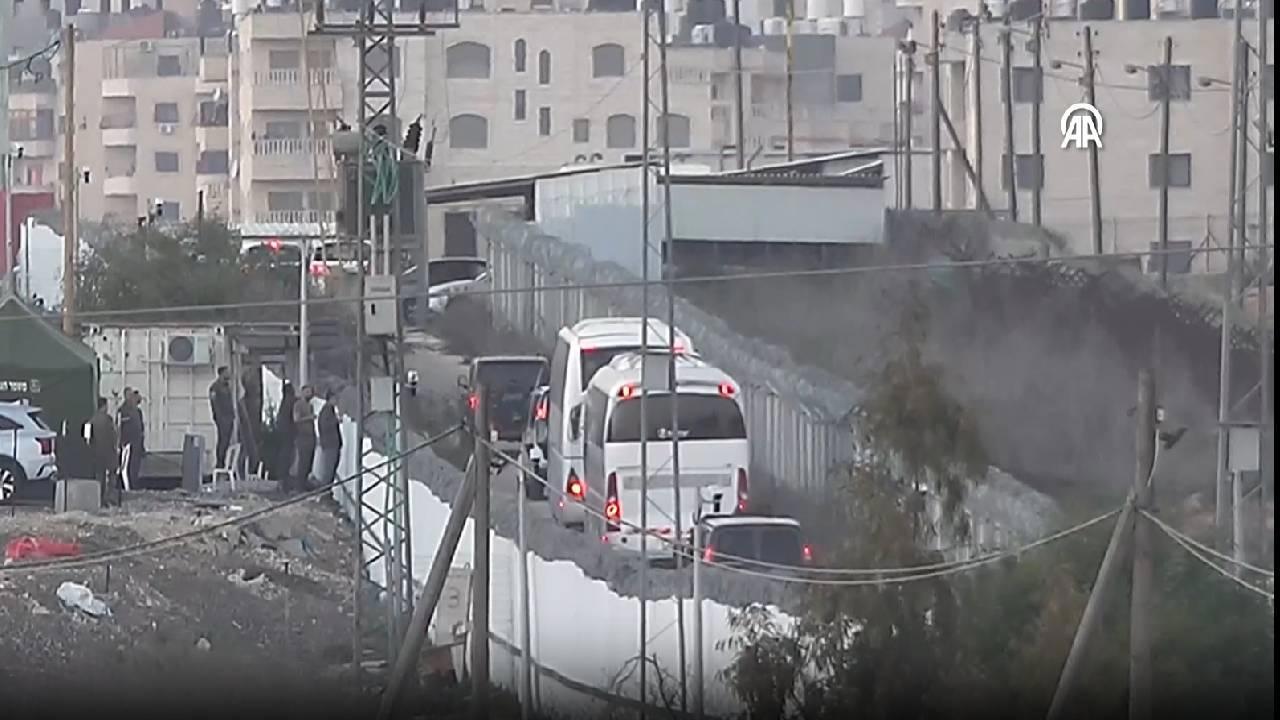 İsrail ve Hamas arasında 183 Filistinli esir takası gerçekleşti