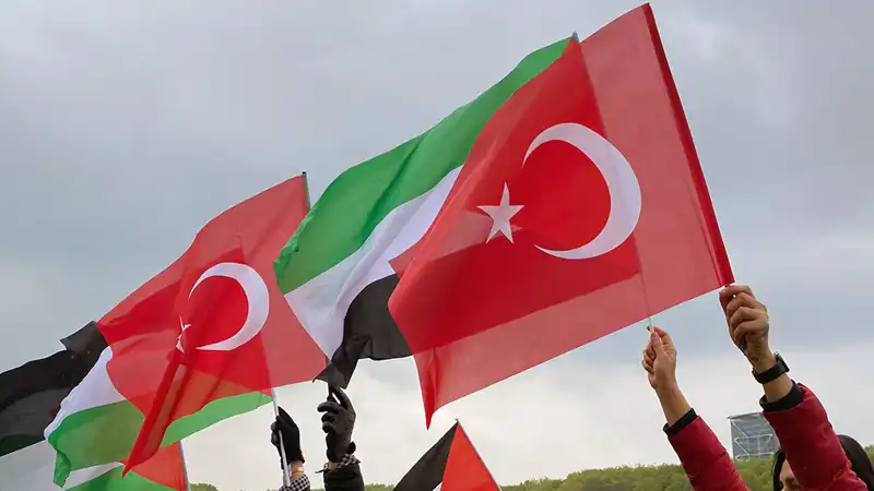Dünyayı Saran Gazze Çığlığı: Uluslararası Dayanışma Göz Kamaştırıyor