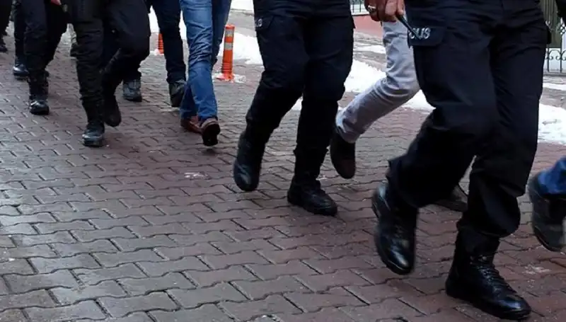 Muğla'da Uyuşturucu Operasyonu: Eş Zamanlı 24 Tutuklama Gerçekleşti!