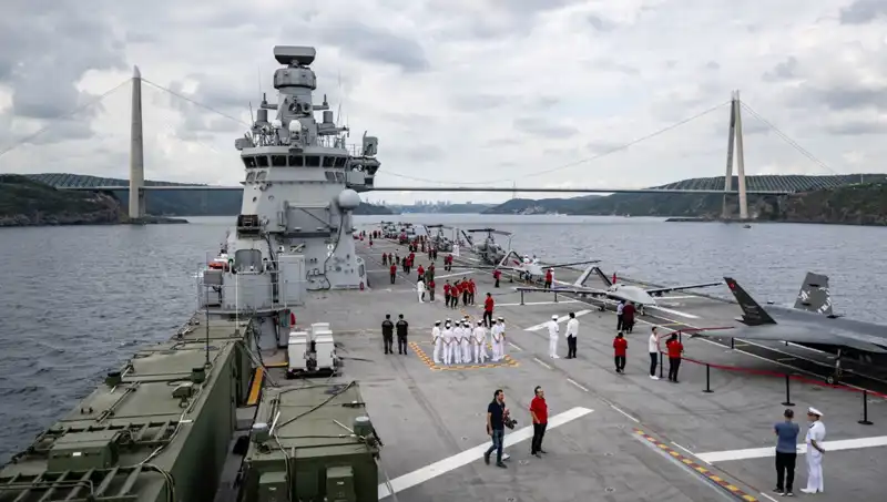 TCG Anadolu, Sarayburnu’ndan Ayrıldı: Yeni Maceralara Yelken Açtı
