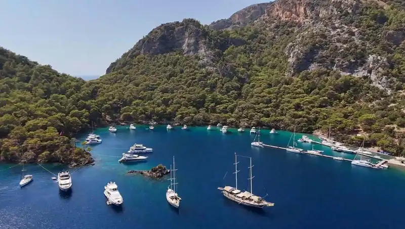 Göcek'in Koylarında Müzik Çalmak Yasaklandı: Sakinliği Koruma Amaçlı Alınan Karar