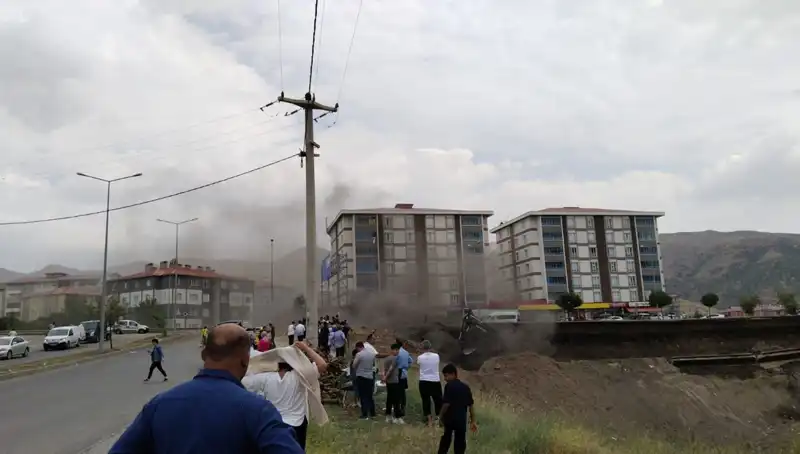 Bitlis'te Doğalgaz Hattında Patlama: Yeniden Korku Dolu Anlar