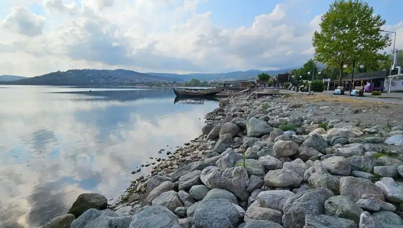 Sapanca Gölü'nde Düşen Su Seviyesi: Doğa ve Ekonomi Üzerindeki Etkiler