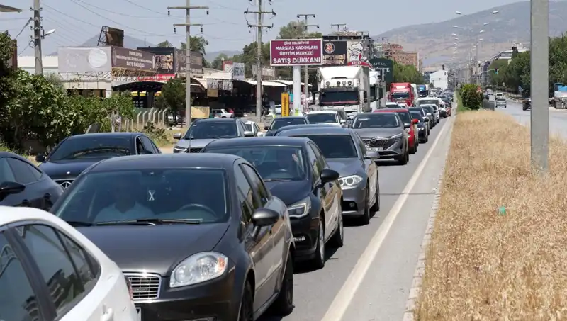 Aydın ve Muğla Arasında 60 Kilometrelik Araç Kuyruğu: Nedenleri ve Sonrası