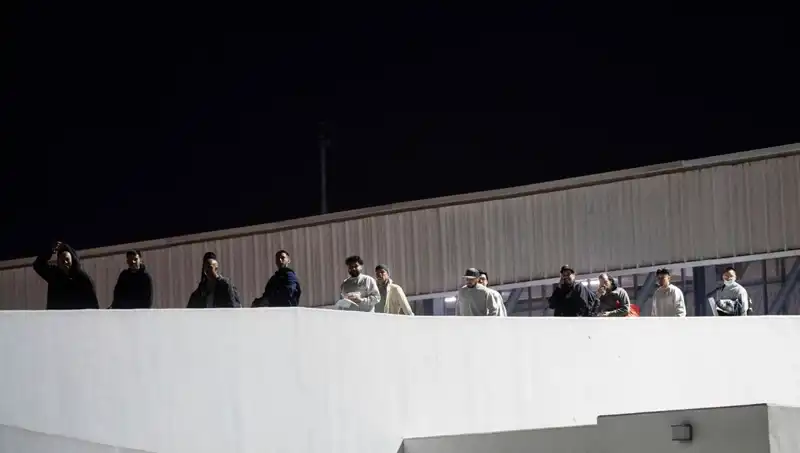 İki İl Genelinde Düzensiz Göçmen Operasyonu: Yüzlerce Yakalanan Göçmen!