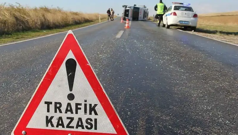 Niğde'de Zincirleme Kaza: 16 Kişi Hastanelik Oldu