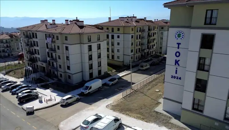 TOKİ 250 Bin Sosyal Konut Başvuruları 2025'te Başlıyor: İstanbul, Ankara ve Tüm İller