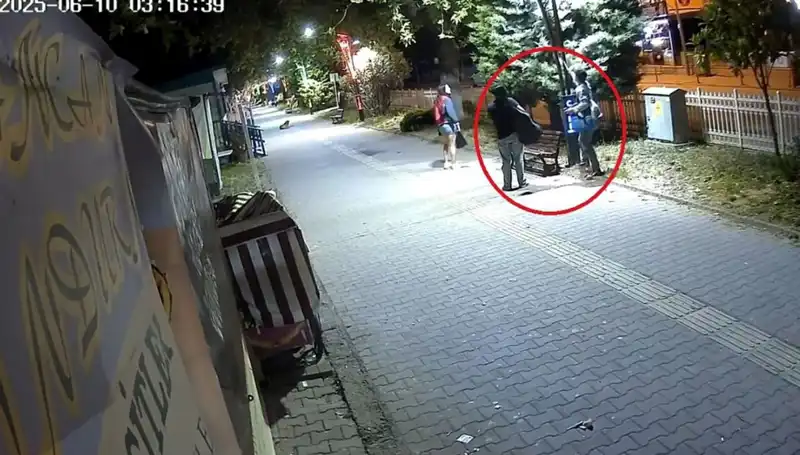 Aydınlatma Direklerinden LED'lerle Dolu Şok Kuşak: Zarar 300 Bin TL!