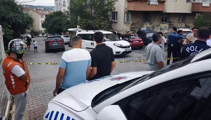 İstanbul'da Silahlı Saldırı: Bir Can Gitti, Geride Soru İşaretleri Bıraktı